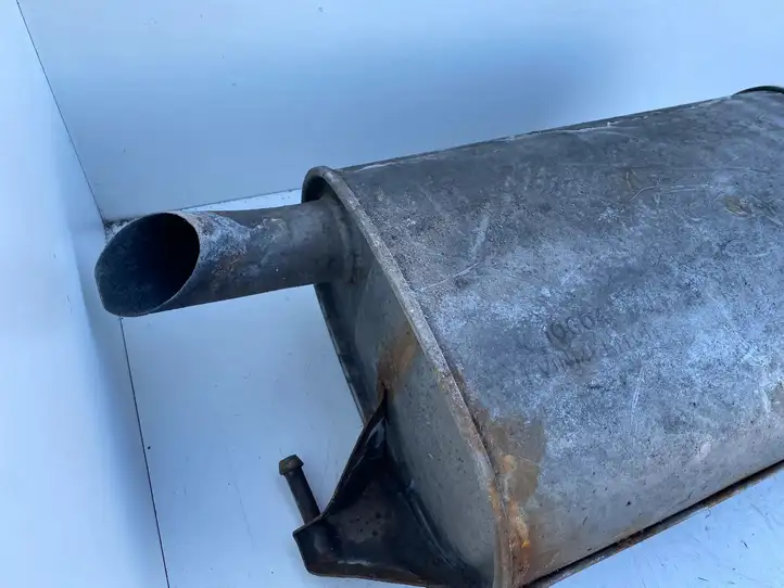 Toyota Avensis T250 (2003 - 2006)  10G04 Глушитель