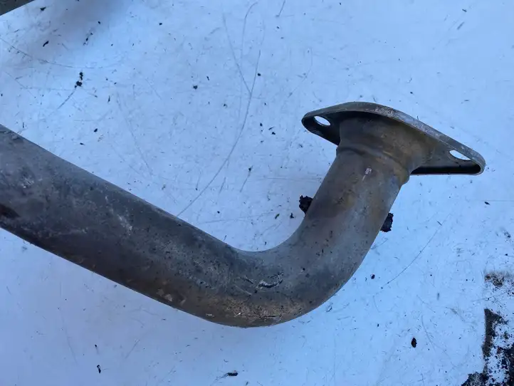 Toyota Avensis T250 (2003 - 2006)  10G04 Глушитель