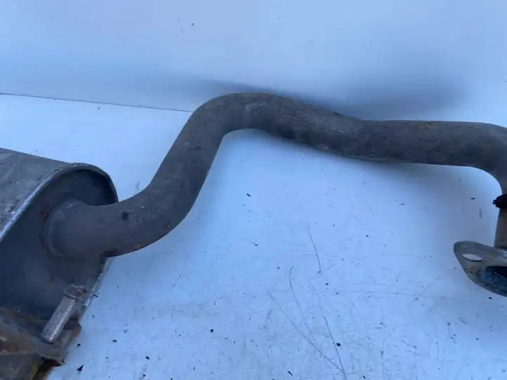 Toyota Avensis T250 (2003 - 2006)  10G04 Глушитель