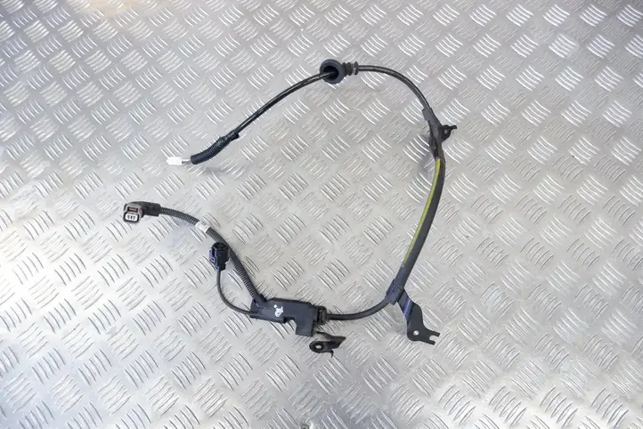 Toyota Yaris XP210 (2020 - ) 890C0K0010 Проводка заднего датчика ABS — фото 1