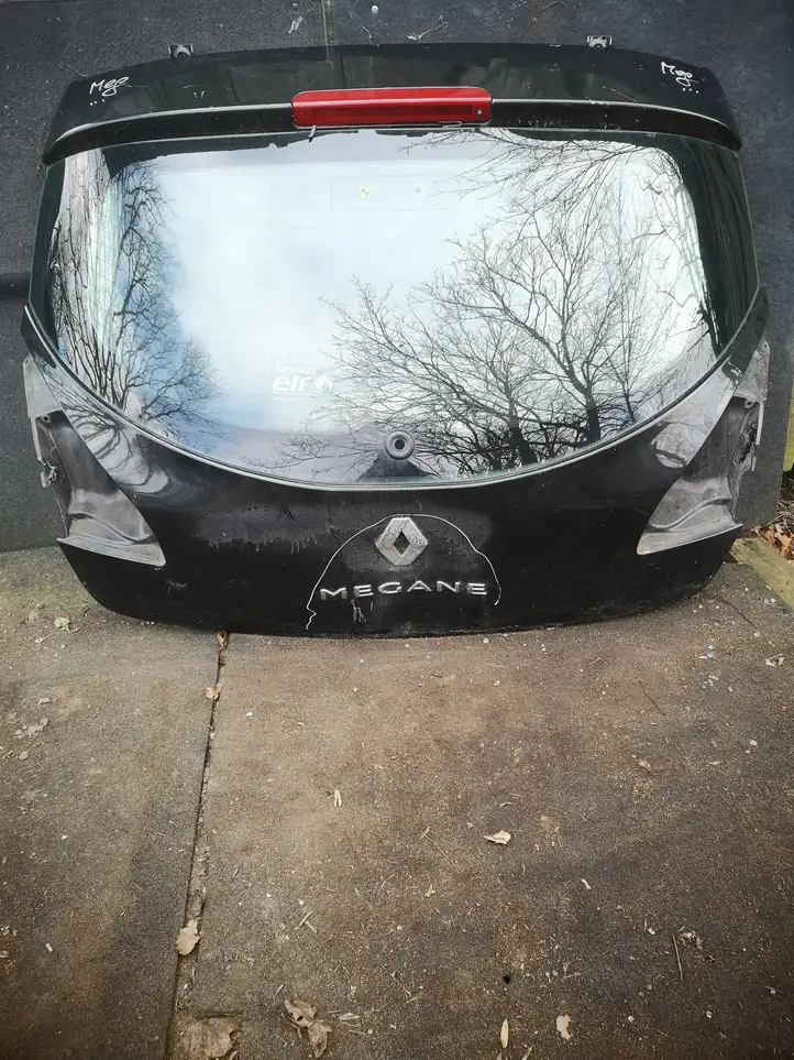 Renault Megane III (2009 - 2016) Крышка багажника — фото 1
