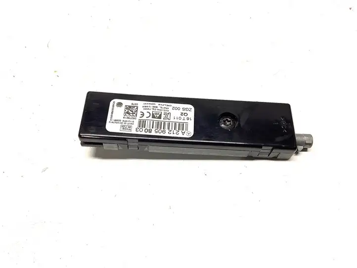 Mercedes-Benz E W212 (2009 - 2016) A2129058003 Усилитель антенны — фото 3