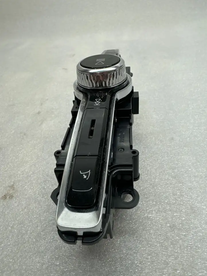 Volvo XC90 (2019 - ) 31346790 Контроллер мультимедийной системы — фото 4