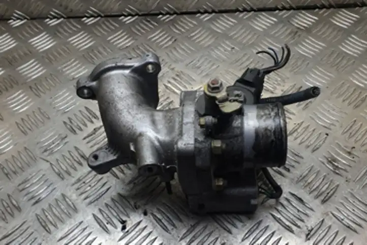 Toyota Corolla Verso E121 (2001 - 2004) 8967221020 Дроссельная заслонка — фото 3