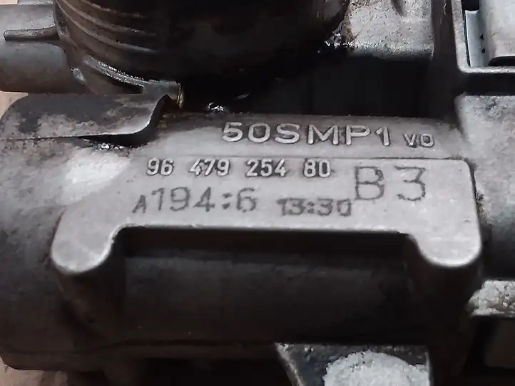 Peugeot 207 (2006 - 2009) 9647925480 Дроссельная заслонка — фото 2