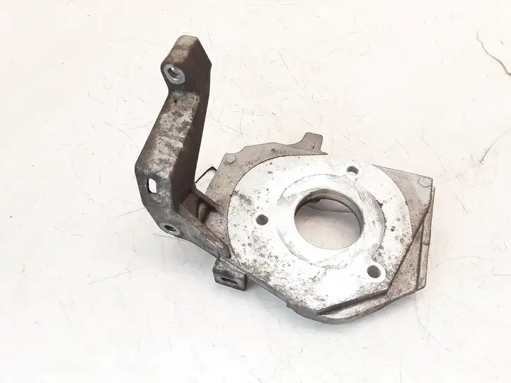 Mazda 2 (2007 - 2010) 9658234780 Кронштейн топливного насоса — фото 1