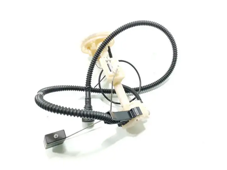 Lexus GS 300 350 430 450h (2004 - 2007) Топливный насос (в баке) — фото 1