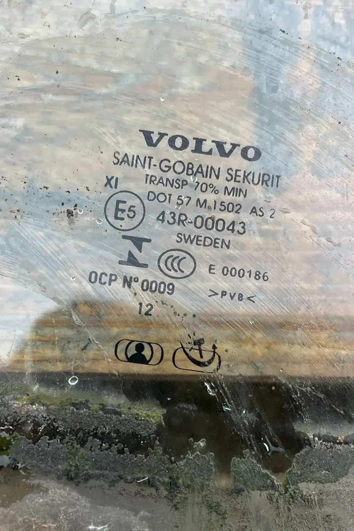 Volvo S80 (2009 - 2013) SAINTGOBAIN Стекло задней двери — фото 2
