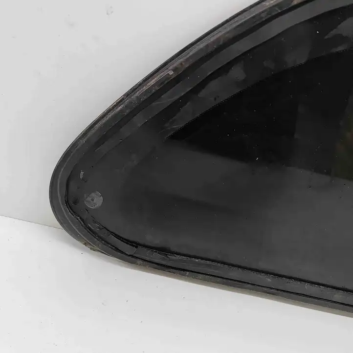 Volvo XC60 (2013 - 2017) 31335352 Заднее боковое стекло — фото 6