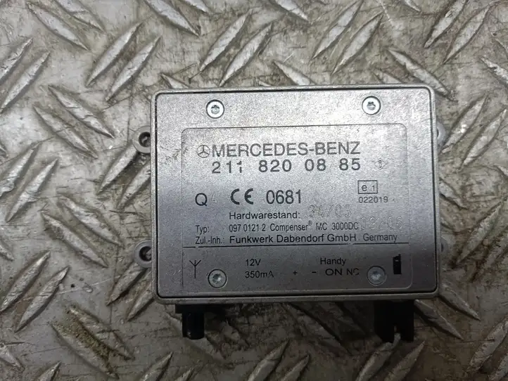 Mercedes-Benz S W221 (2005 - 2013) 2118200885 Усилитель антенны — фото 3