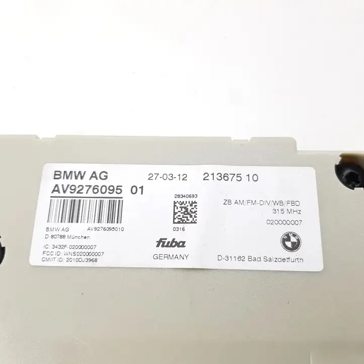 BMW 5 F10 F11 (2009 - 2016) 9276095 Усилитель антенны — фото 7
