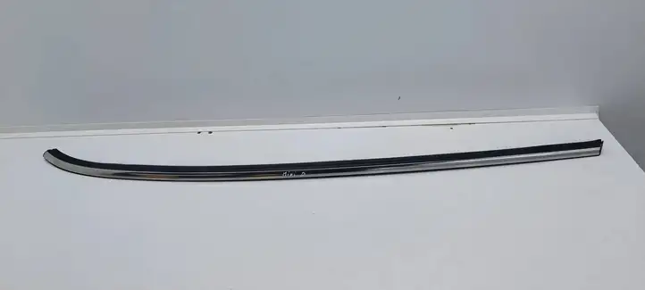 Mini One Cooper F56 F55 (2012 - 2022) 7300024 Облицовка заднего бокового стекла — фото 1