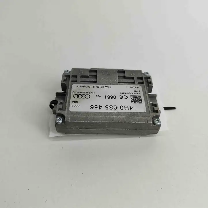 Skoda Octavia Mk3 (5E) (2013 - 2019) 4H0035456 Усилитель антенны — фото 3