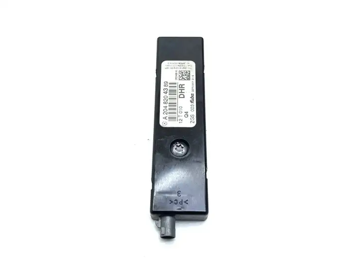 Mercedes-Benz E A207 (2010 - 2017) A2048204389 Усилитель антенны — фото 2