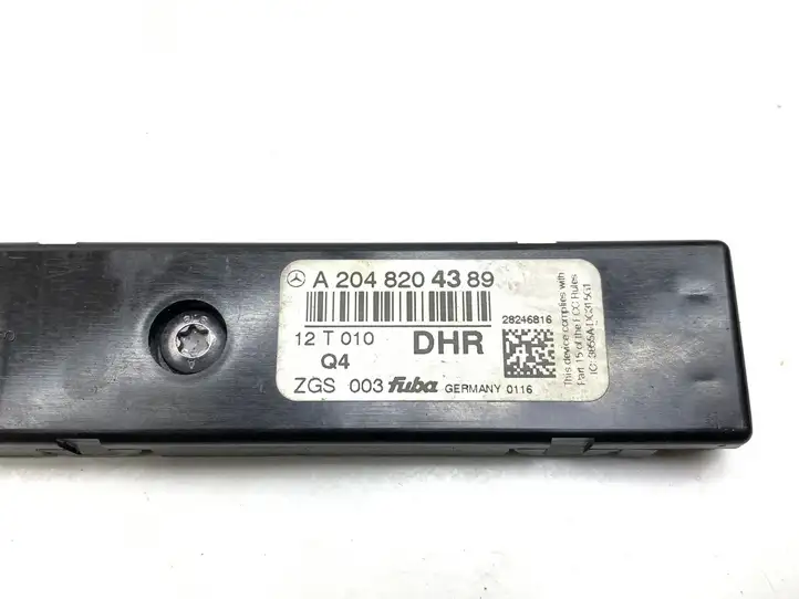 Mercedes-Benz E A207 (2010 - 2017) A2048204389 Усилитель антенны — фото 8