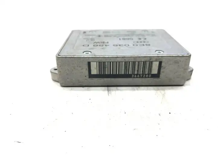 Audi A4 S4 B8 8K (2007 - 2011) 8E0035456D Усилитель антенны — фото 5