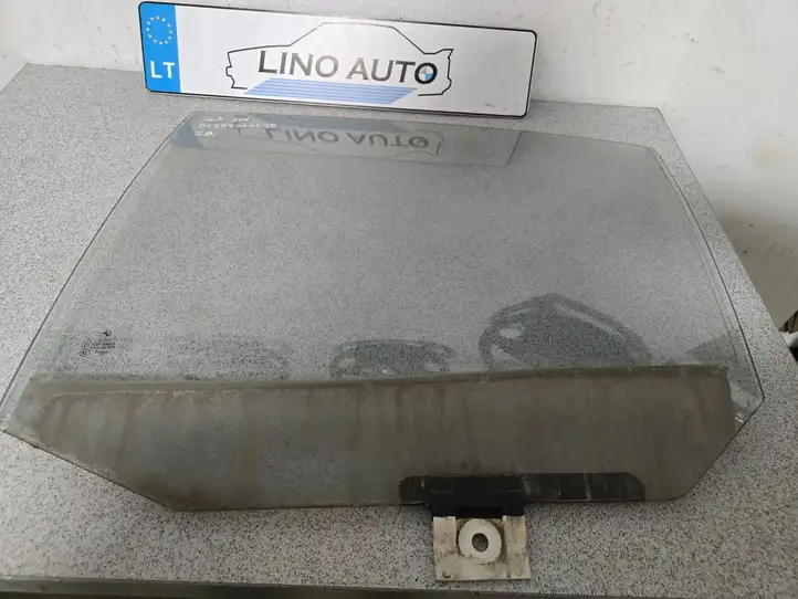 BMW 5 E60 E61 (2004 - 2010) 51357110635 Стекло задней двери — фото 1