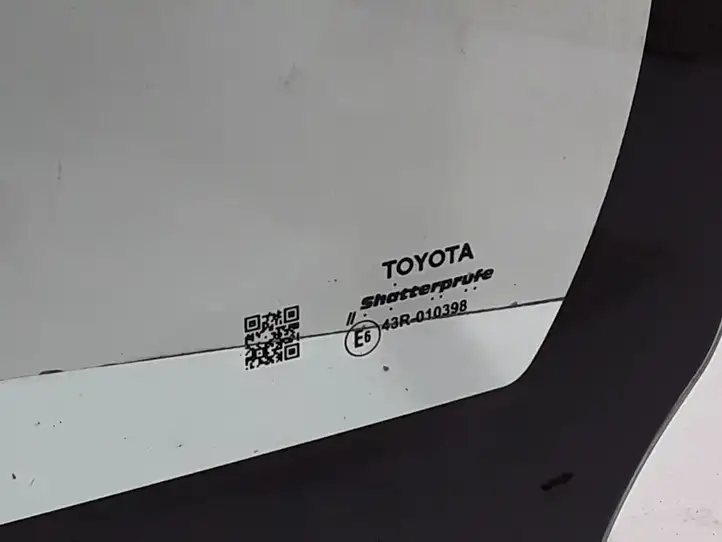 Toyota Hilux (AN120, AN130) (2017 - 2020) 561010KM60 Переднее стекло — фото 5