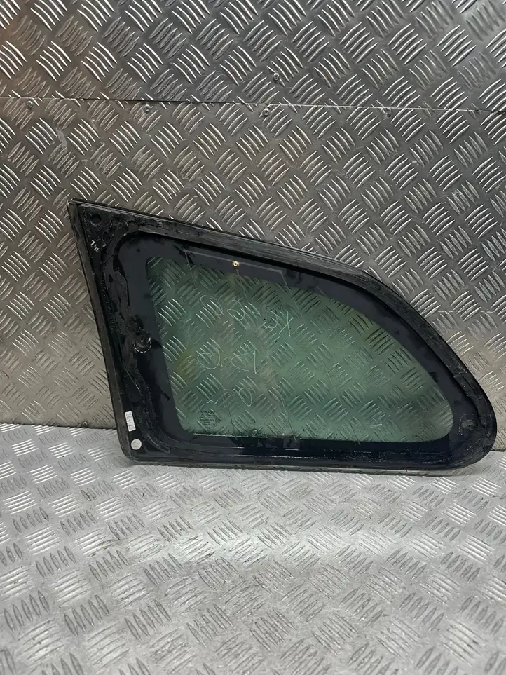 Volvo XC60 (2008 - 2013) A048587 Заднее боковое стекло — фото 2