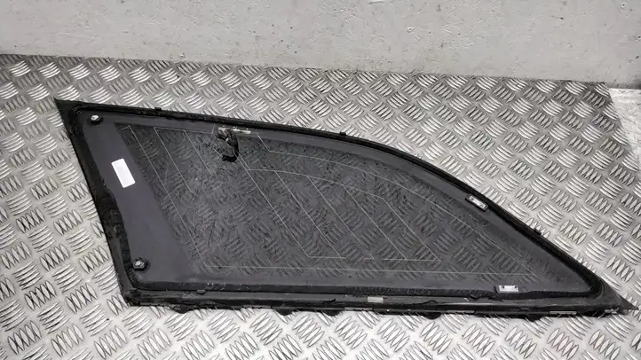 Mercedes-Benz E W212 (2009 - 2016) A2126702600 Заднее боковое стекло — фото 3