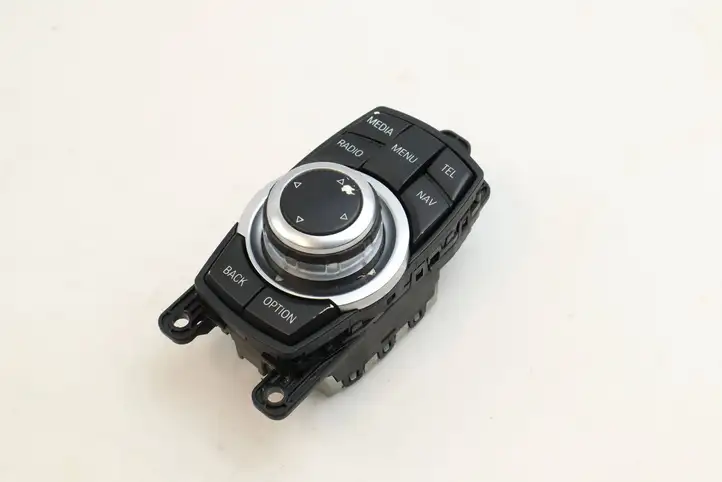 BMW 3 F30 F35 F31 (2012 - 2018) 9267955 Контроллер мультимедийной системы — фото 2
