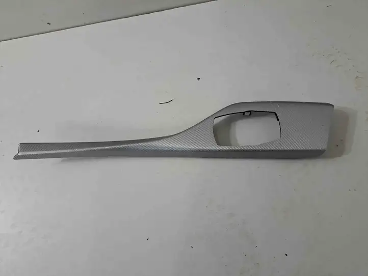 BMW 1 F20 F21 (2011 - 2019) 8054942 Прочие детали салона — фото 18