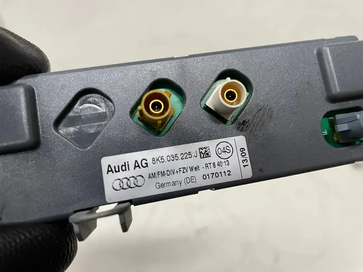 Audi A4 S4 B8 8K (2007 - 2011) 8K5035225 Усилитель антенны — фото 5