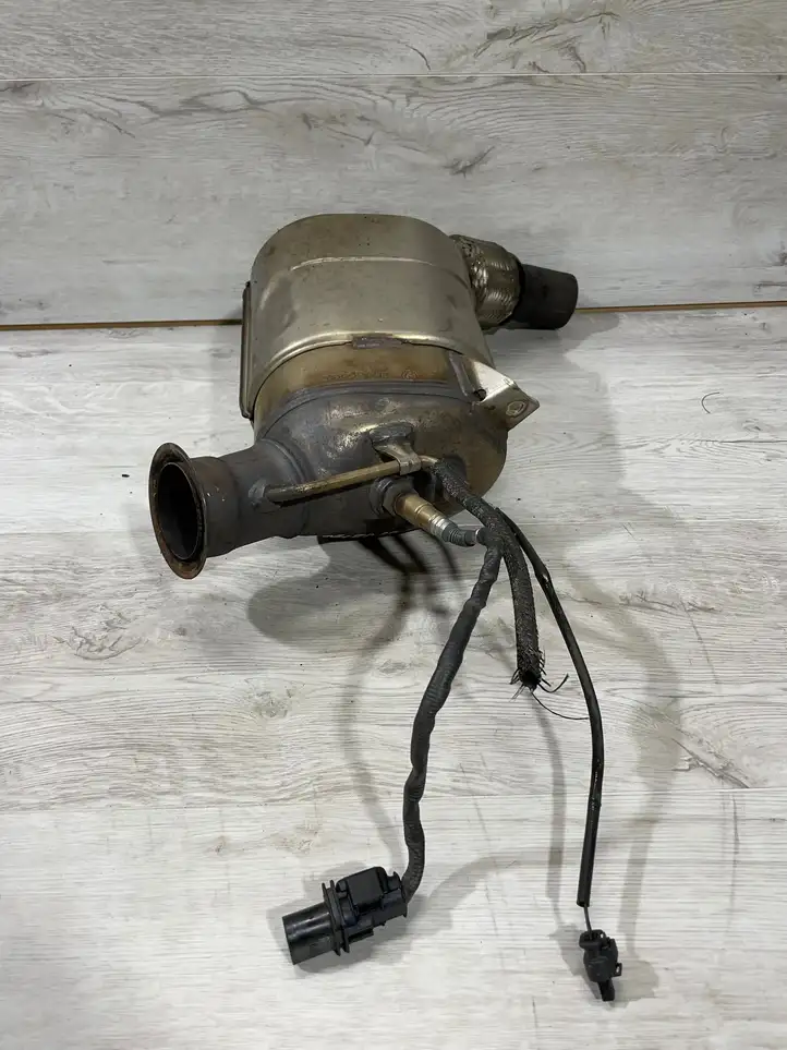 BMW 3 E92 E93 (2005 - 2014) 7811413 Катализатор / DPF / FAP — фото 1
