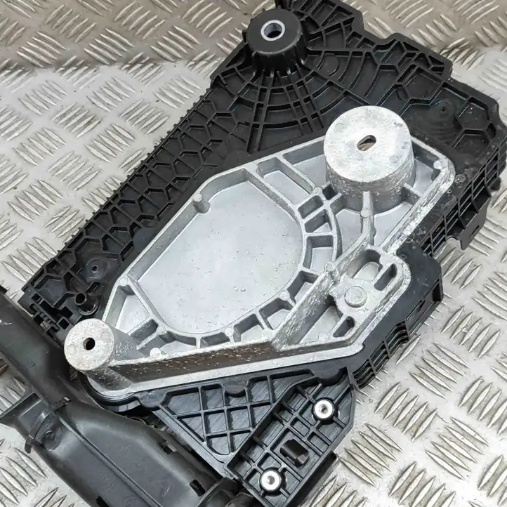 Nissan Juke II F16 (2019 - ) 648947355R Ящик аккумулятора — фото 6