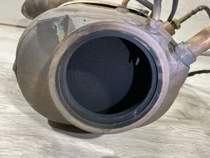 BMW 6 E63 E64 (2002 - 2010) 7807474 Катализатор / DPF / FAP — фото 6