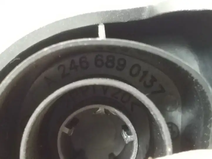 Mercedes-Benz B-class W246 (2014 - 2018) A2466890137 Прочие детали салона — фото 2