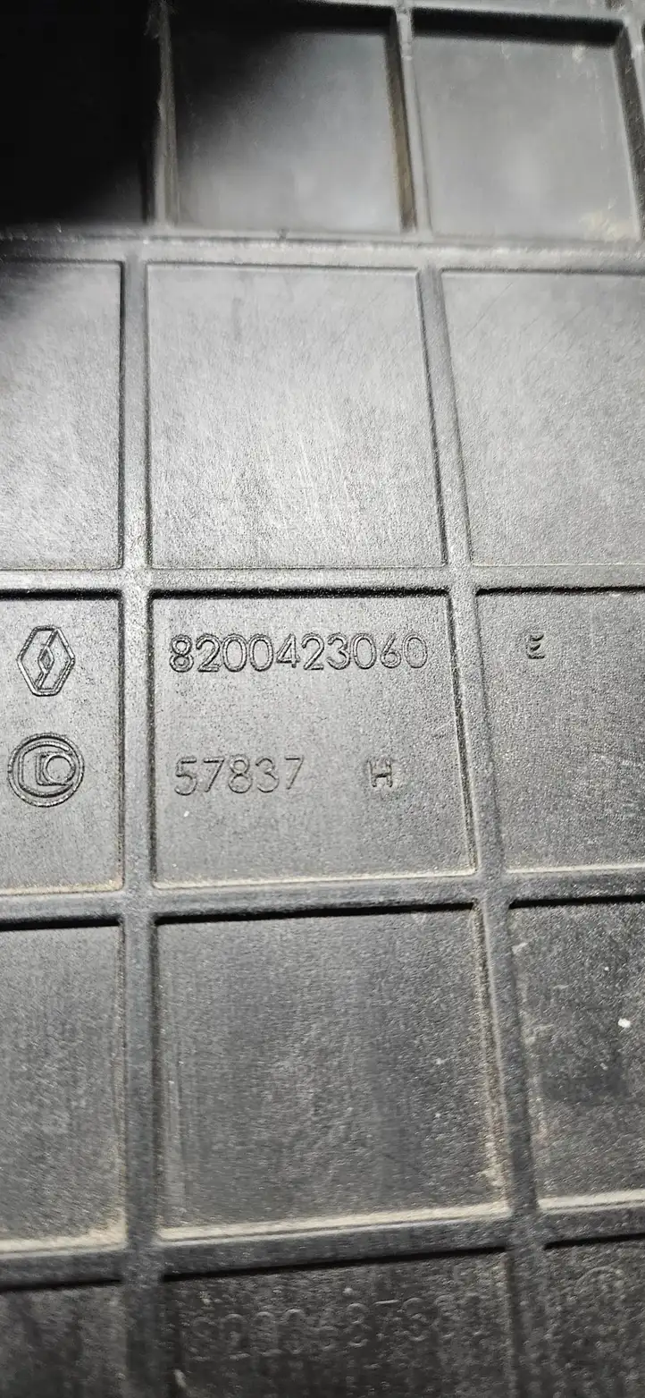 Renault Twingo II (2007 - 2014) 8200423060 Ящик аккумулятора — фото 5