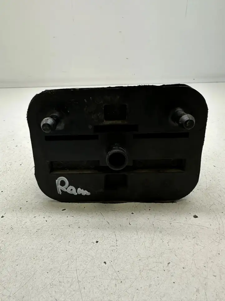 Dodge Ram (2001 - 2008)  P04891567AC Другая деталь отсека двигателя