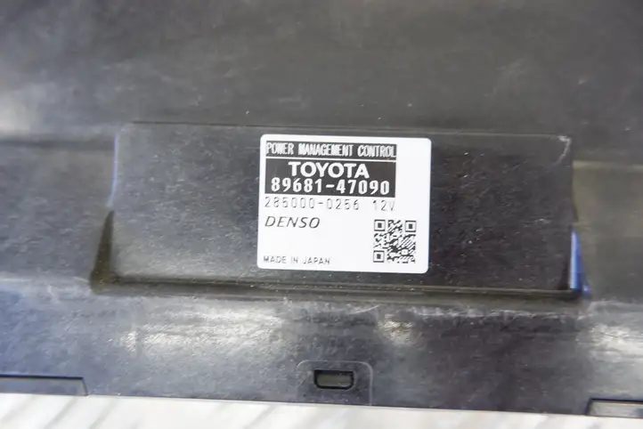 Toyota Prius (XW30) (2009 - 2015) 8999047050 Комплект системы зажигания — фото 6