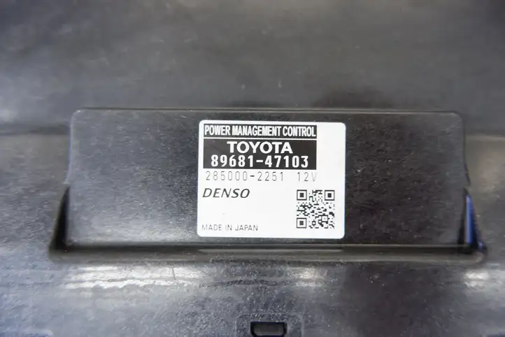 Toyota Prius (XW30) (2009 - 2015) 8968147103 Комплект системы зажигания — фото 3