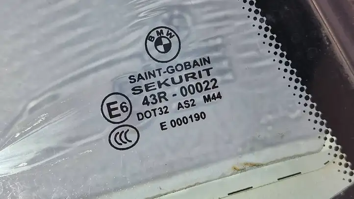 BMW 3 E92 E93 (2005 - 2014) 43R00022 Заднее боковое стекло — фото 3