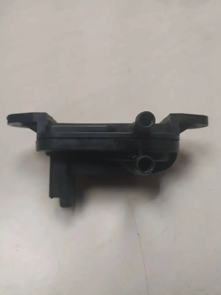 Peugeot 407 (2004 - 2011) 9645022680 Датчик давления выхлопных газов — фото 3