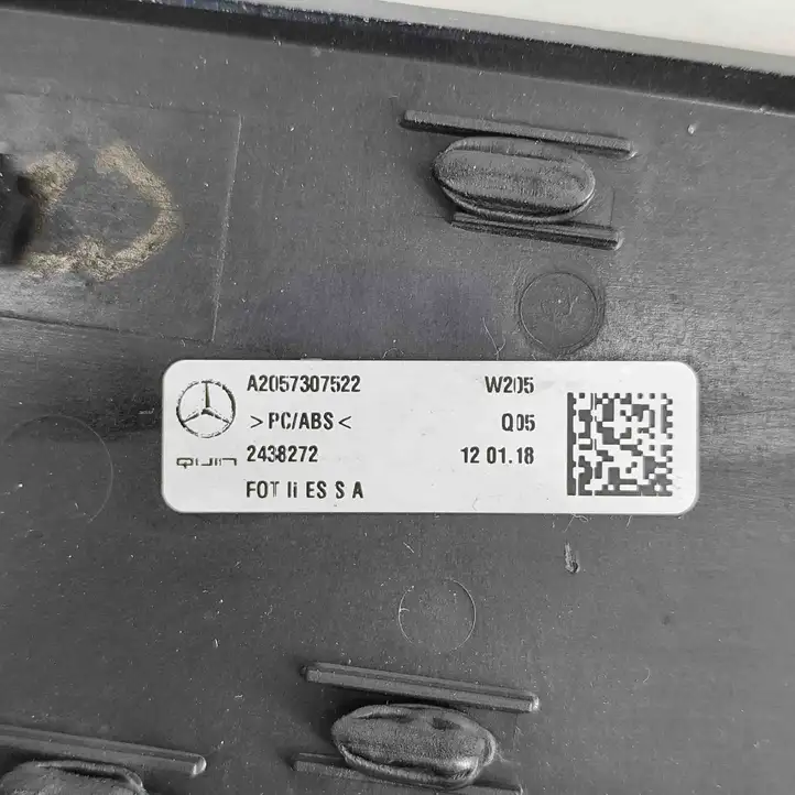 Mercedes-Benz GLC X253/C253 (2015 - ) A2536806802 Прочие детали салона — фото 2