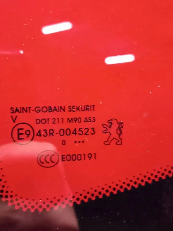 Peugeot 3008 I (2008 - 2015) 43R004523 Заднее боковое стекло — фото 3