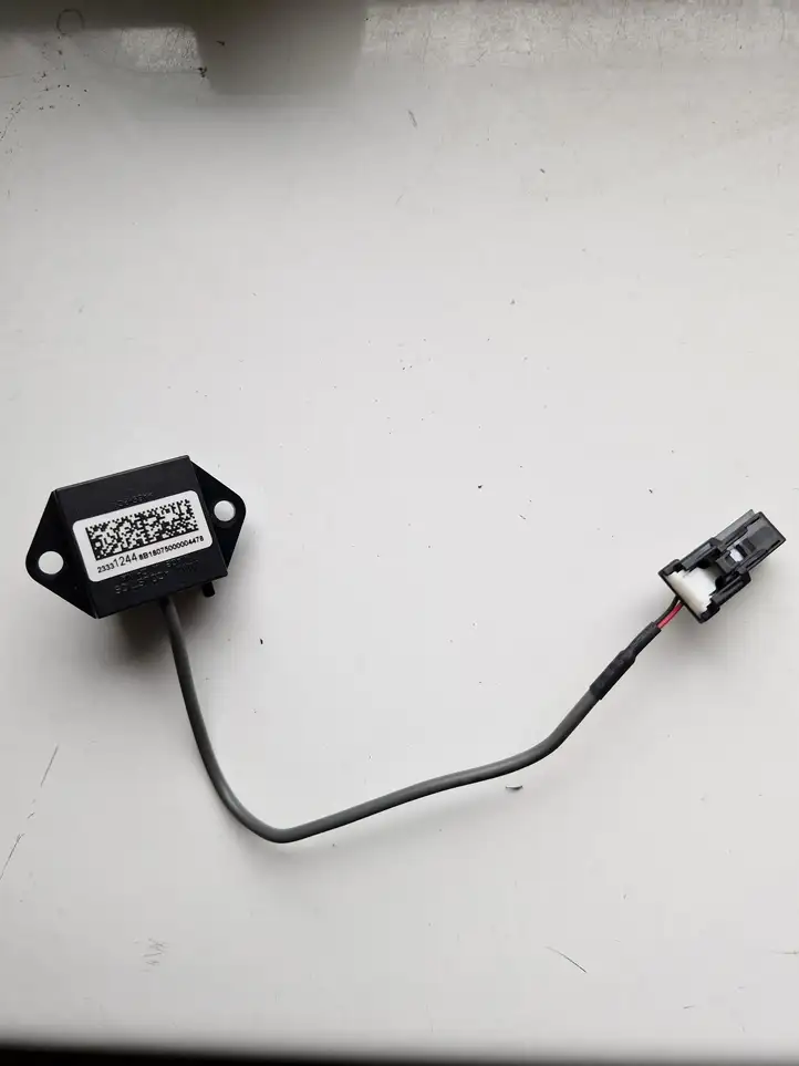 Chevrolet Camaro (2018 - ) 23331244 Прочие детали салона — фото 1