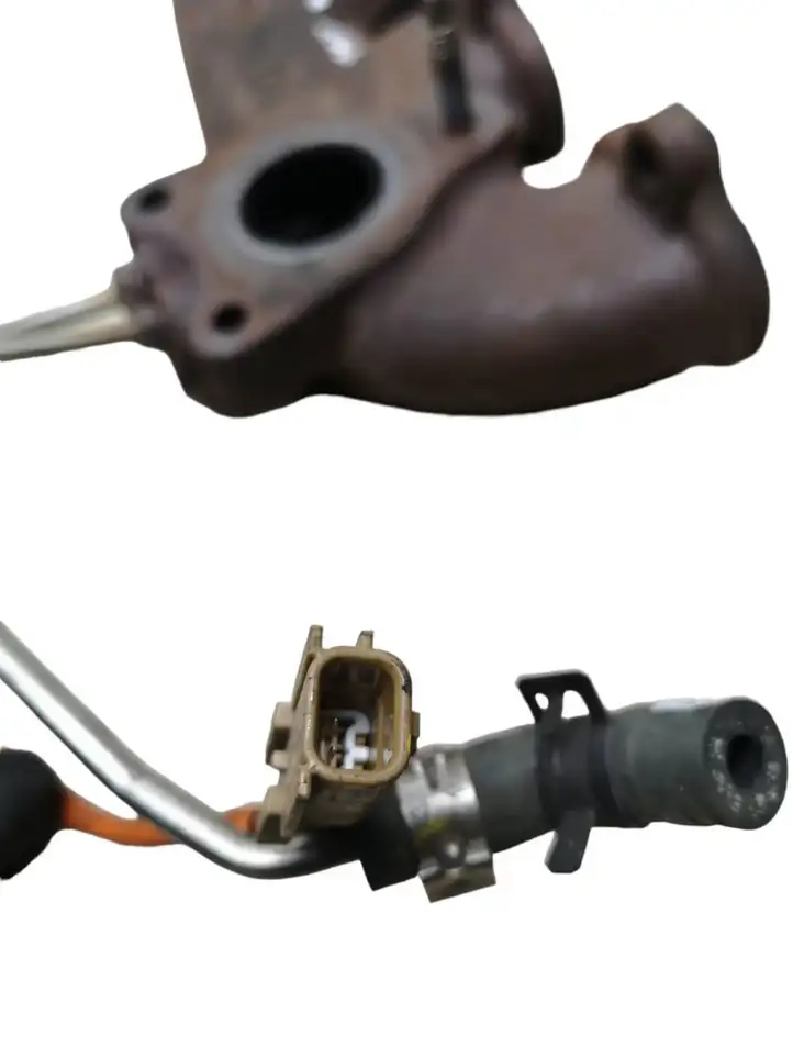 Renault Scenic III - Grand scenic III (2009 - 2016) 140045202R Выпускной коллектор — фото 2