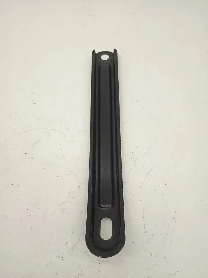 Mercedes-Benz GLC X253/C253 (2015 - )  A2536280900 Другая деталь отсека двигателя