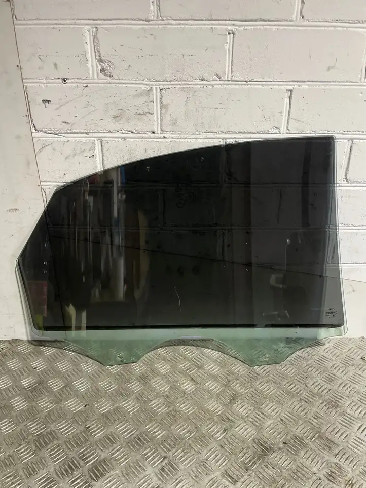 Audi A8 S8 D4 4H (2010 - 2014) 4H0845205A Стекло задней двери — фото 3