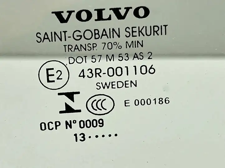 Volvo S60 (2013 - 2018) 31385411 Стекло передней двери — фото 2
