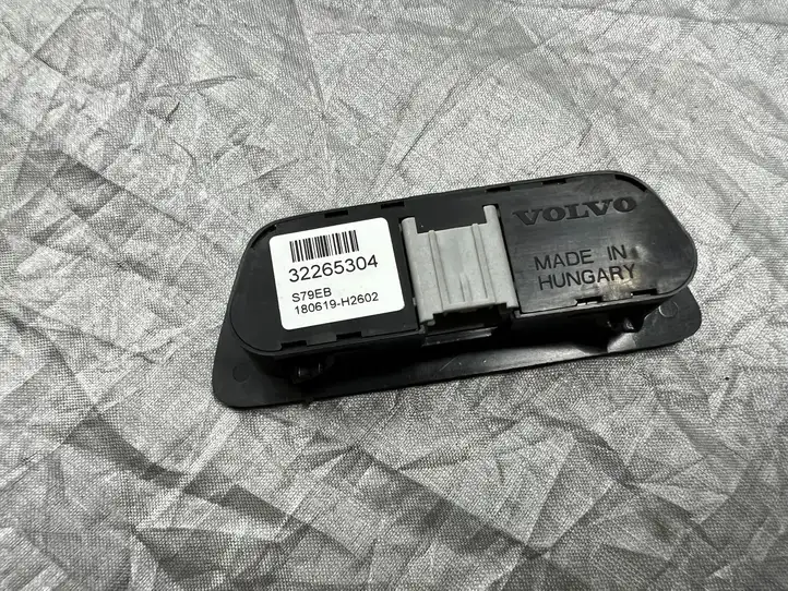 Volvo XC90 (2014 - 2019) 32265304 Микрофон (Bluetooth / телефон) — фото 3