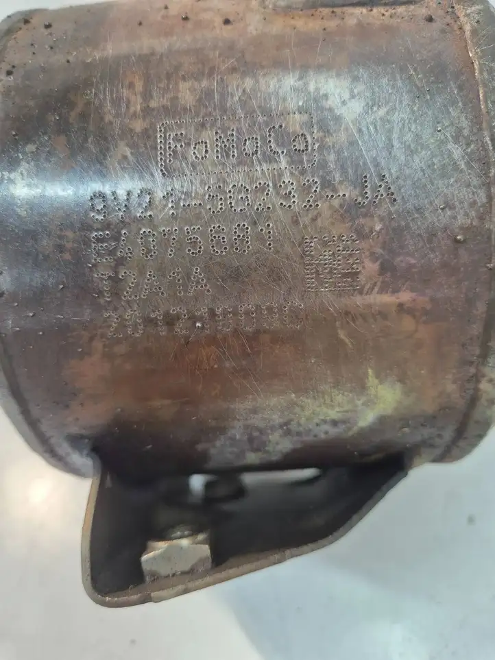 Ford Fiesta (2009 - 2012) 9V215G232JA Катализатор / DPF / FAP — фото 2