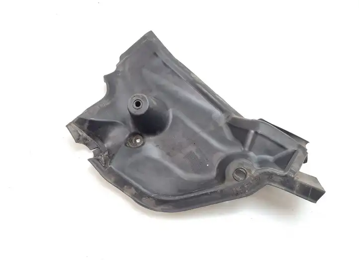 BMW X3 F25 (2010 - 2017) 9184006 Прочие детали моторного отсека — фото 4