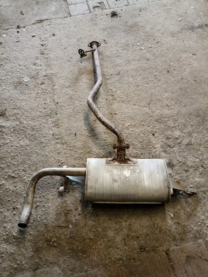 Suzuki Grand Vitara (2005 - 2008)   Глушитель