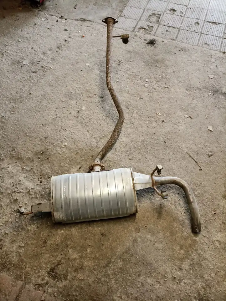 Suzuki Grand Vitara (2005 - 2008)   Глушитель