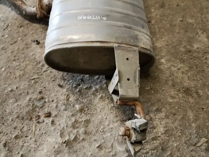 Suzuki Grand Vitara (2005 - 2008)   Глушитель